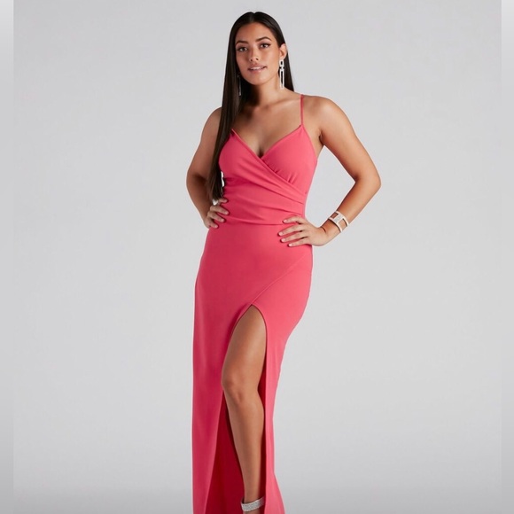 NWOT-Windsors Coral Sasha Formal High Slit Wrap Dress with V-Neckline, Size M - Picture 8 of 16